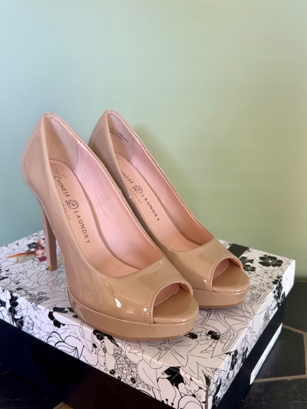 Chinese Laundry Blush Patent Peep-Toe Platform Pumps